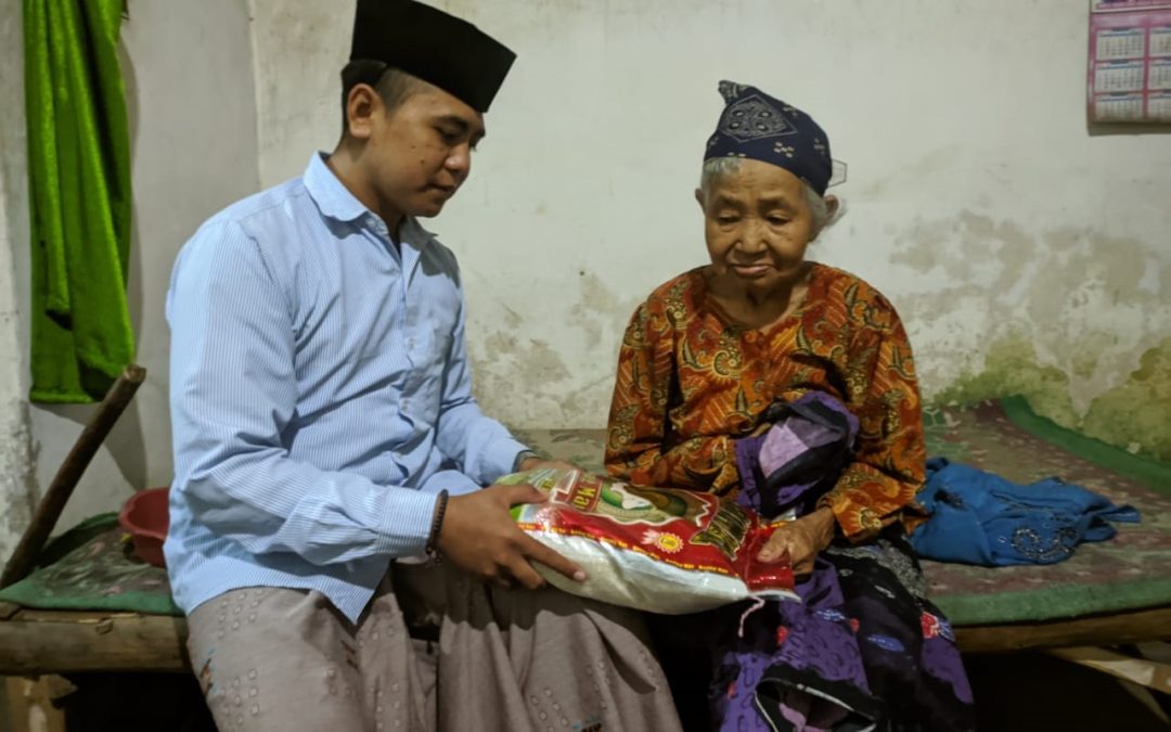 Koperasi Tabassum Salurkan Satu Ton Beras Zakat Fitrah
